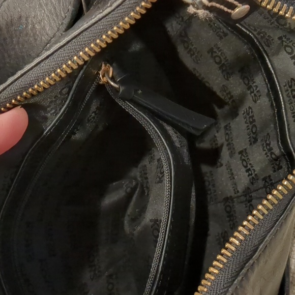 Michael Kors satchel - Picture 9 of 11